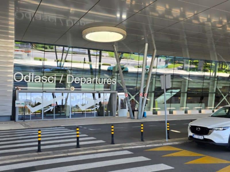 Dubrovnik City to Airport Transfer – 5-Star Private Ride in 40 Minutes