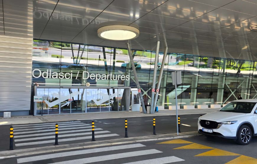 Dubrovnik City to Airport Transfer – 5-Star Private Ride in 40 Minutes