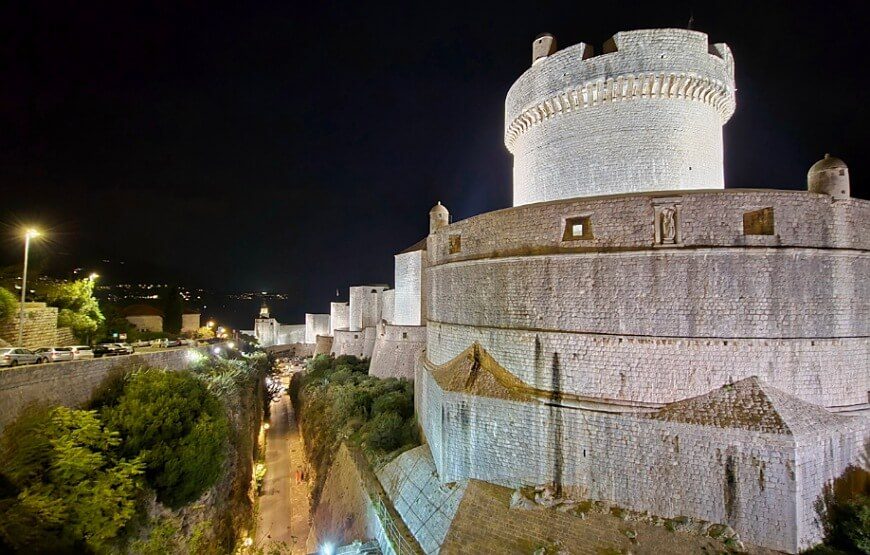 Dubrovnik Night Tour – Explore the City’s Lights, Legends & Views in 2 Hours