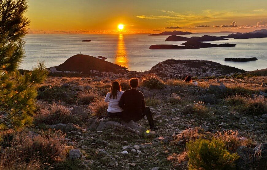Dubrovnik Sunset Tour – Breathtaking Views & Local Wine in 2 Hours