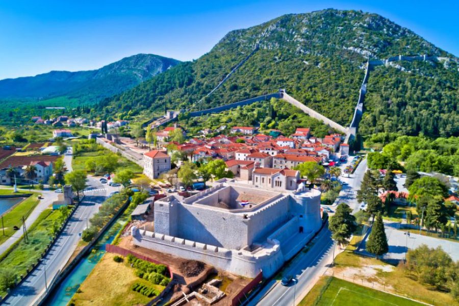 Ston Tour – Walls, Saltworks, Wine & Seafood in 1 Perfect Day