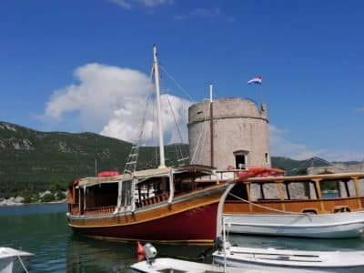 Ston Tour – Walls, Saltworks, Wine & Seafood in 1 Perfect Day