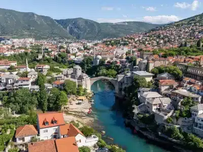 mostar-aerial-view-stari-most-neretva-river-bosnia-herzegovina-panorama-1