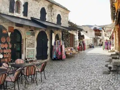 mostar-old-town-street-kujundziluk-bazaar-stone-architecture-bosnia-herzegovina-6