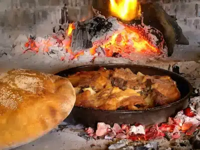 Traditional Peka with Lamb, Veal, Potatoes & Homemade Bread at Country Home Musladin