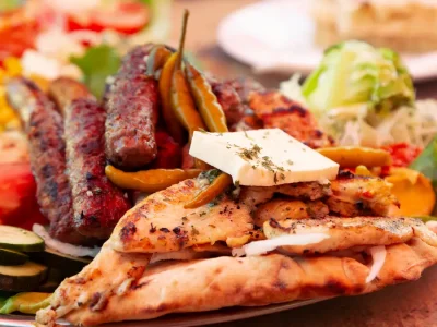 Traditional Bosnian Grilled Meat Platter with Ćevapi, Chicken & Lepinja